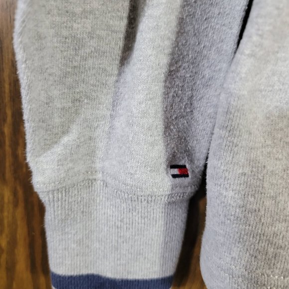 Tommy Hilfiger NYC New York City VINTAGE Rugby Shirt Size Small - Picture 13 of 14